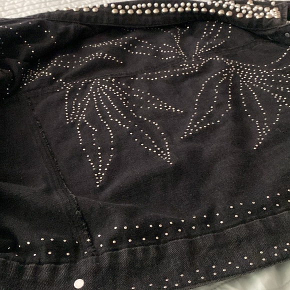 Black denim jacket/ beaded - Picture 8 of 8